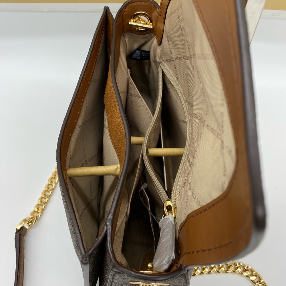 MICHAEL KORS WANDA MEDIUM SHOULDER CROSSBODY BROWN - Picture 10 of 16